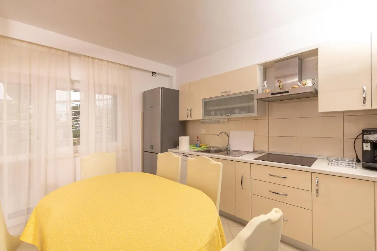 Apartment Slonic Kastela