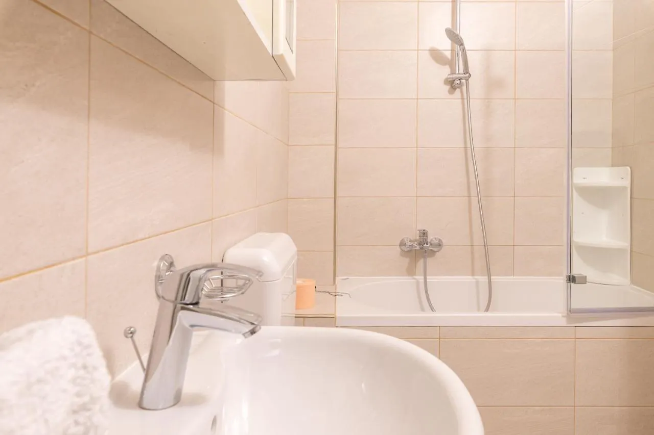 Apartment Slonic Kastela