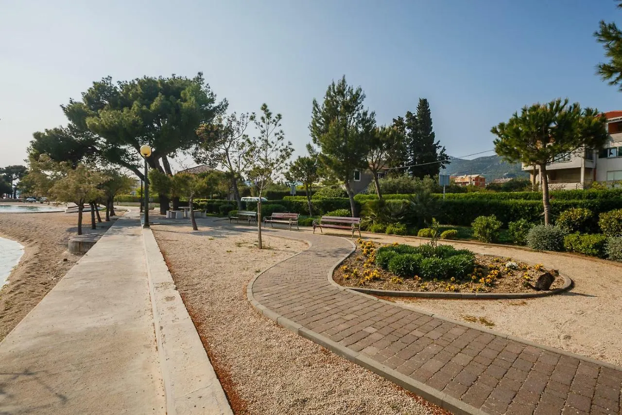 Apartment Slonic Kastela