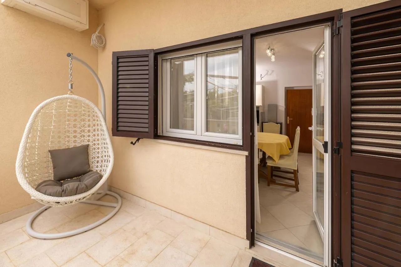 Apartment Slonic Kastela Croatia